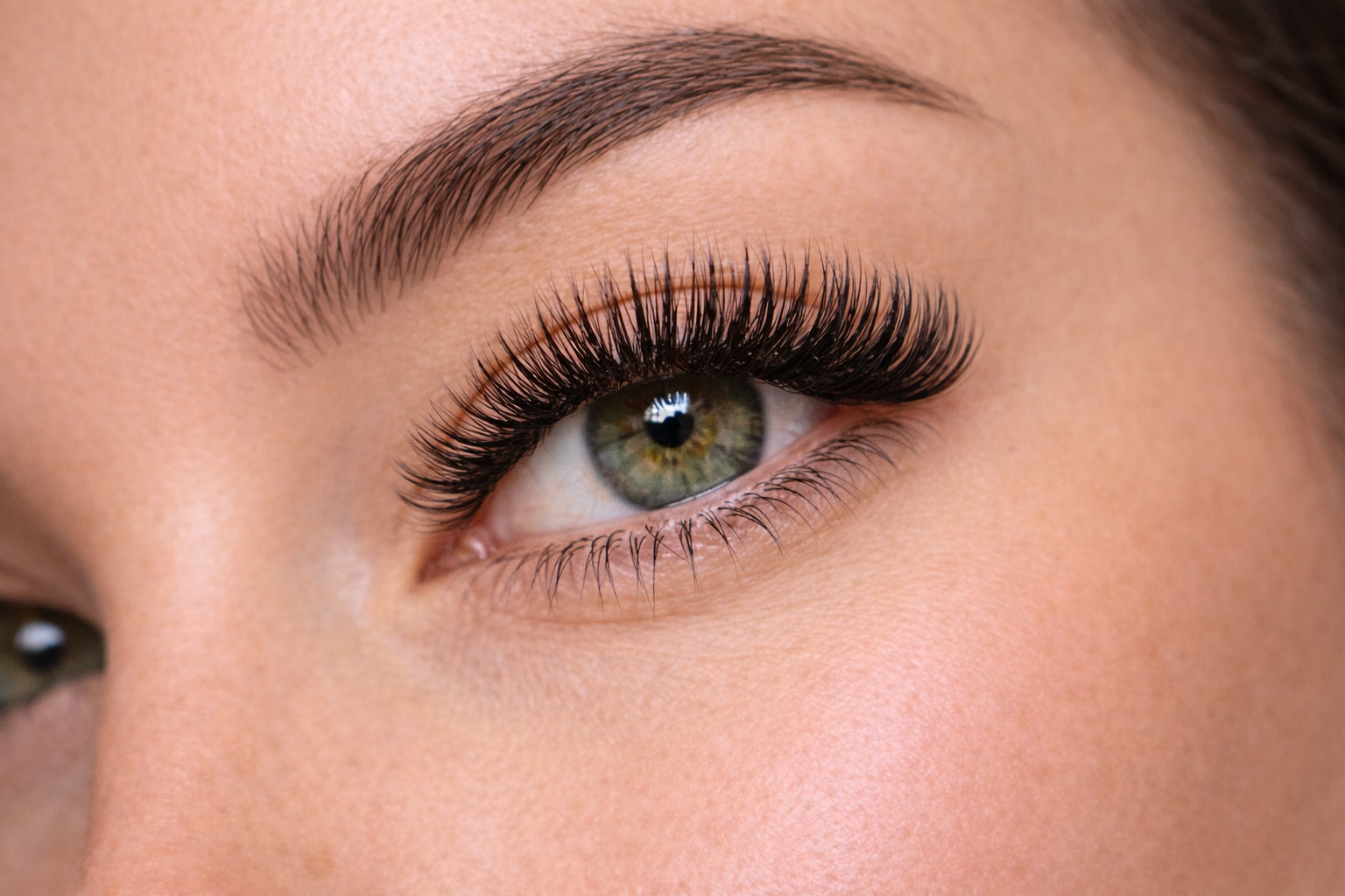 Volume Lashes – No.1 Lash Bar Bratislava